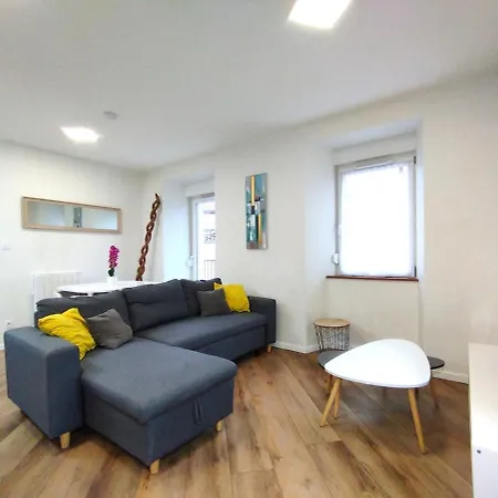 Jaures 1 - Avec Terrasse, Proche Gare Apartment